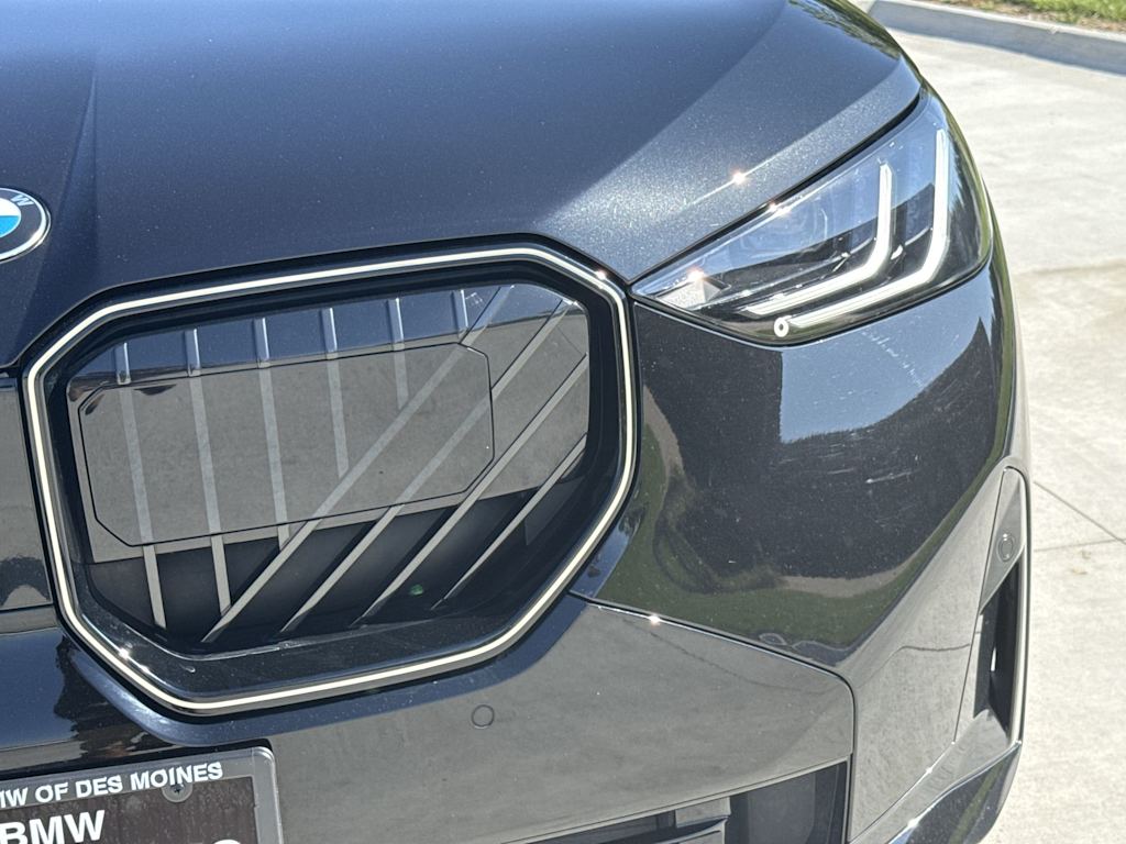 Thumbnail: 2025 BMW X3 - 24
