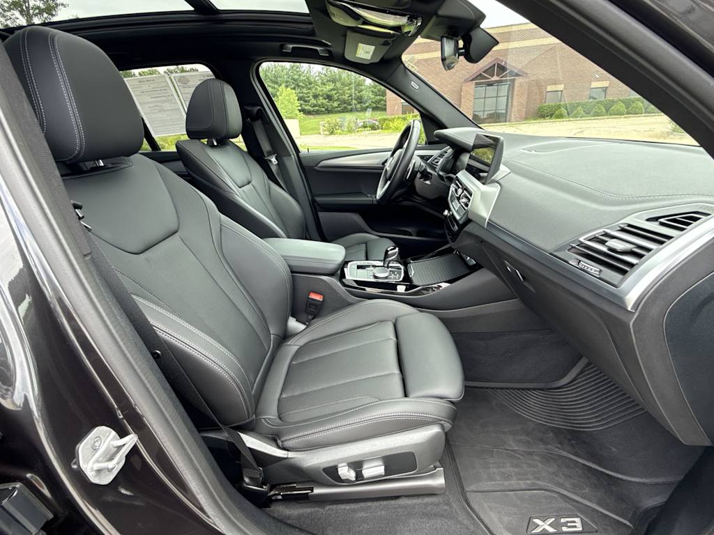 Thumbnail: 2023 BMW X3 - 31
