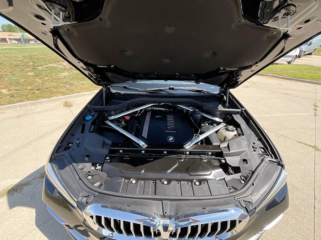 Thumbnail: 2021 BMW X5 - 9