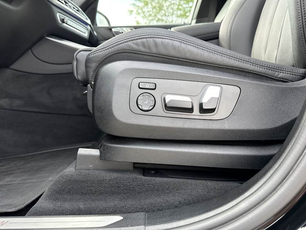 Thumbnail: 2022 BMW X5 - 26