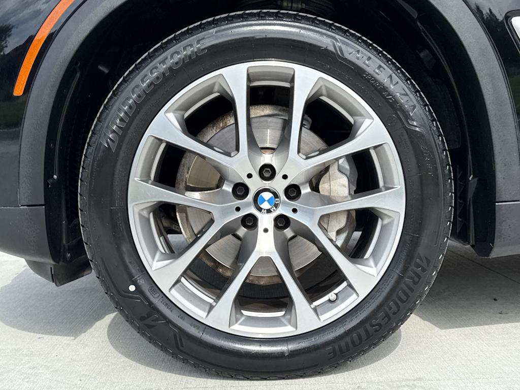 Thumbnail: 2022 BMW X5 - 7