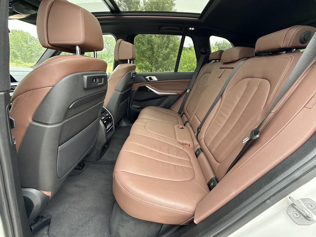 Thumbnail: 2020 BMW X5 - 28