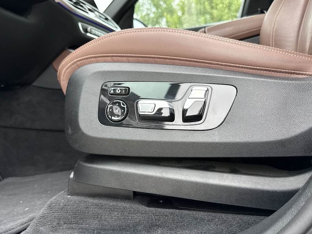 Thumbnail: 2020 BMW X5 - 26