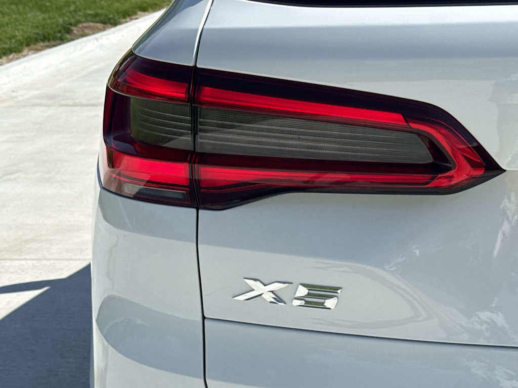 Thumbnail: 2020 BMW X5 - 25