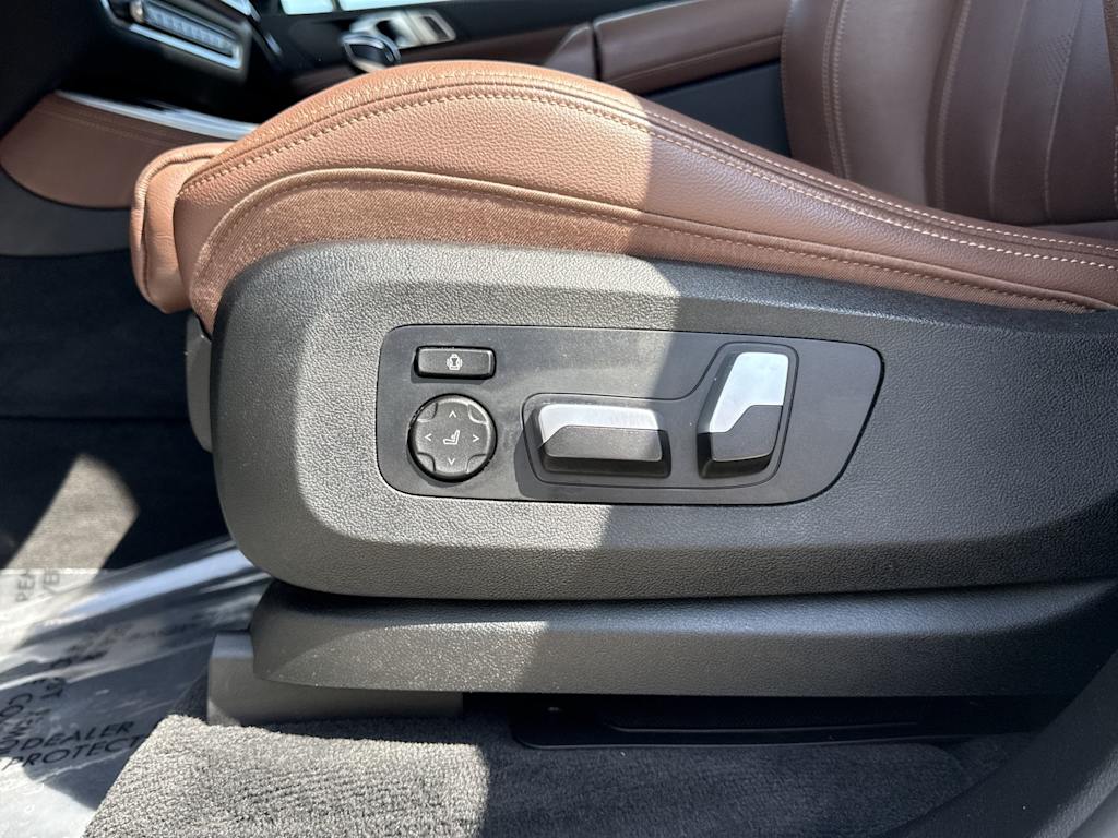 Thumbnail: 2020 BMW X5 - 26
