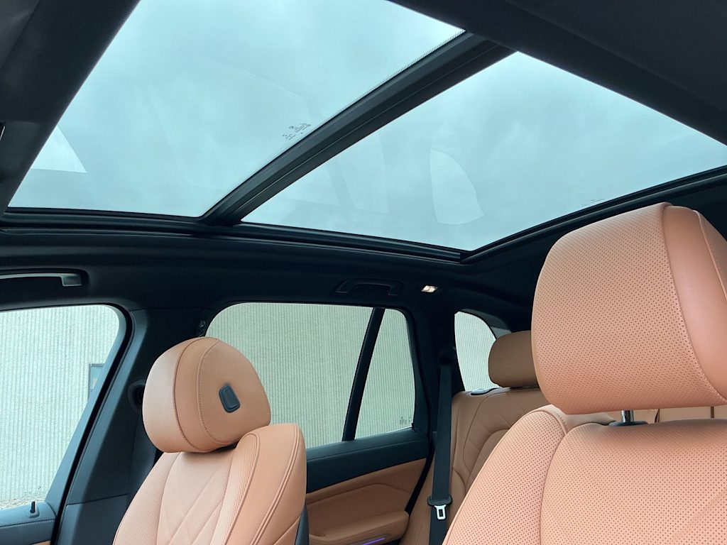 Thumbnail: 2023 BMW X5 - 19