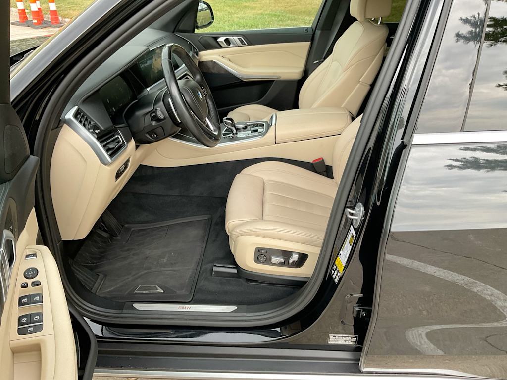 Thumbnail: 2022 BMW X5 - 11