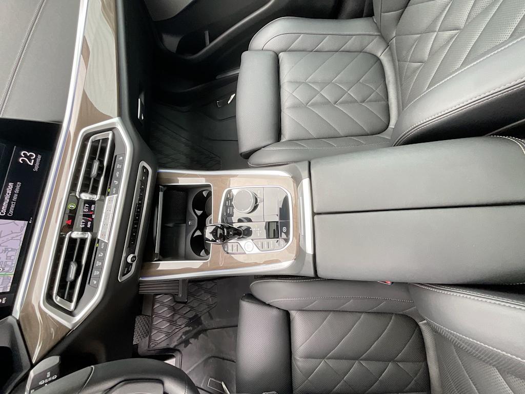 Thumbnail: 2023 BMW X5 - 14