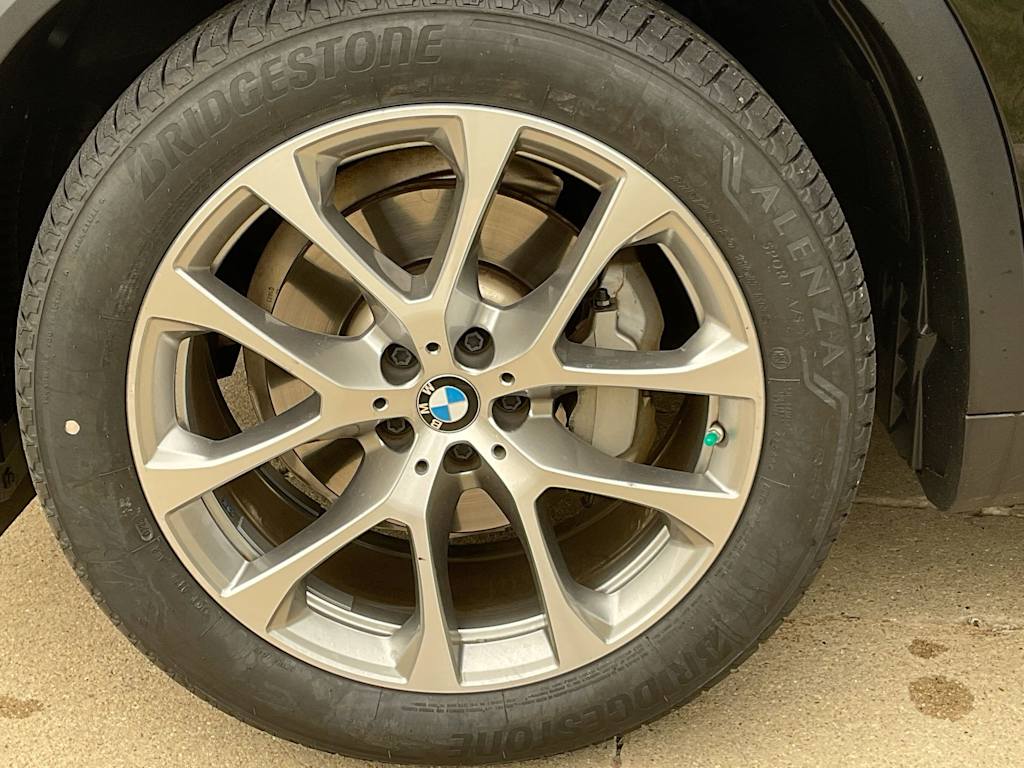 Thumbnail: 2023 BMW X5 - 7