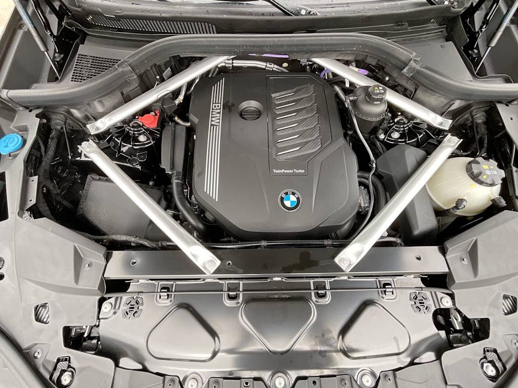 Thumbnail: 2023 BMW X5 - 8