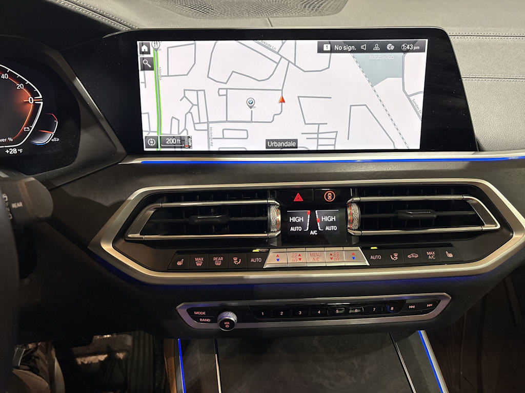 Thumbnail: 2022 BMW X5 - 13