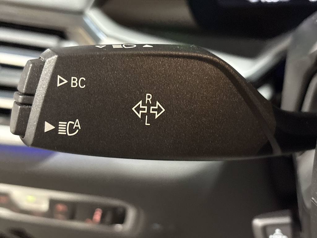 Thumbnail: 2022 BMW X5 - 28