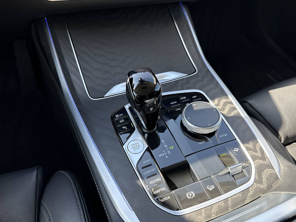 Thumbnail: 2022 BMW X7 - 35
