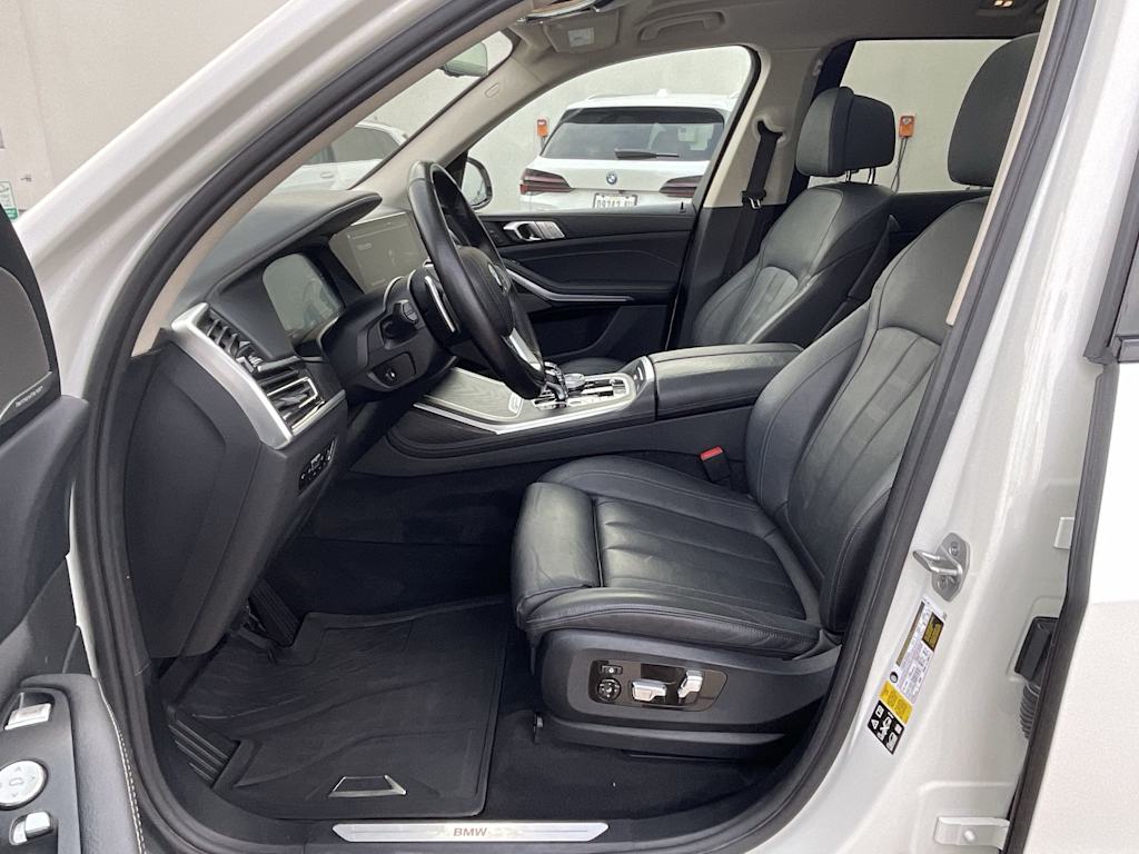 Thumbnail: 2022 BMW X7 - 12