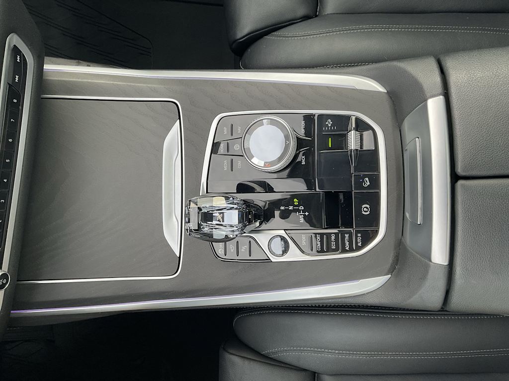 Thumbnail: 2022 BMW X7 - 18