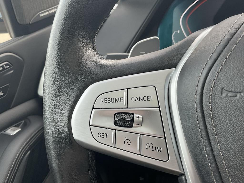 Thumbnail: 2022 BMW X7 - 31