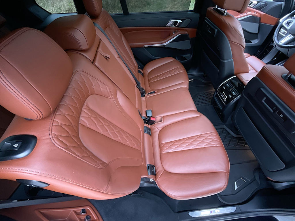 Thumbnail: 2022 BMW X7 - 36