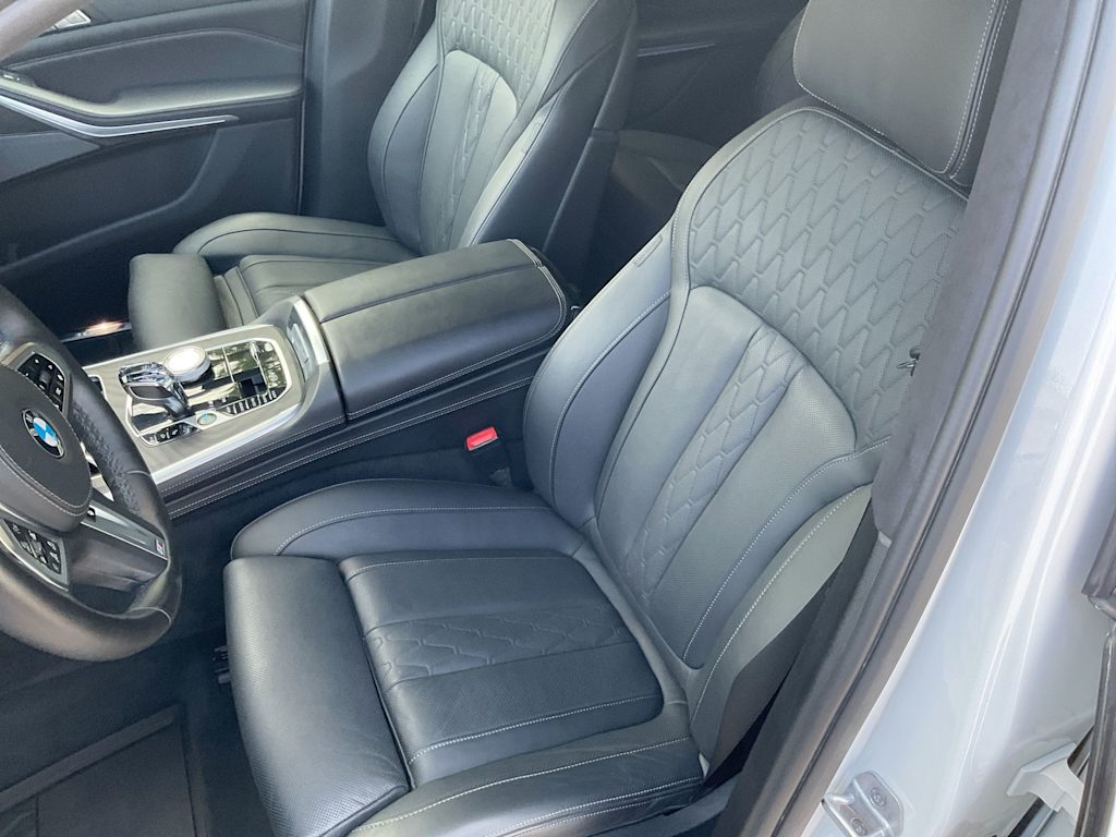 Thumbnail: 2021 BMW X7 - 12