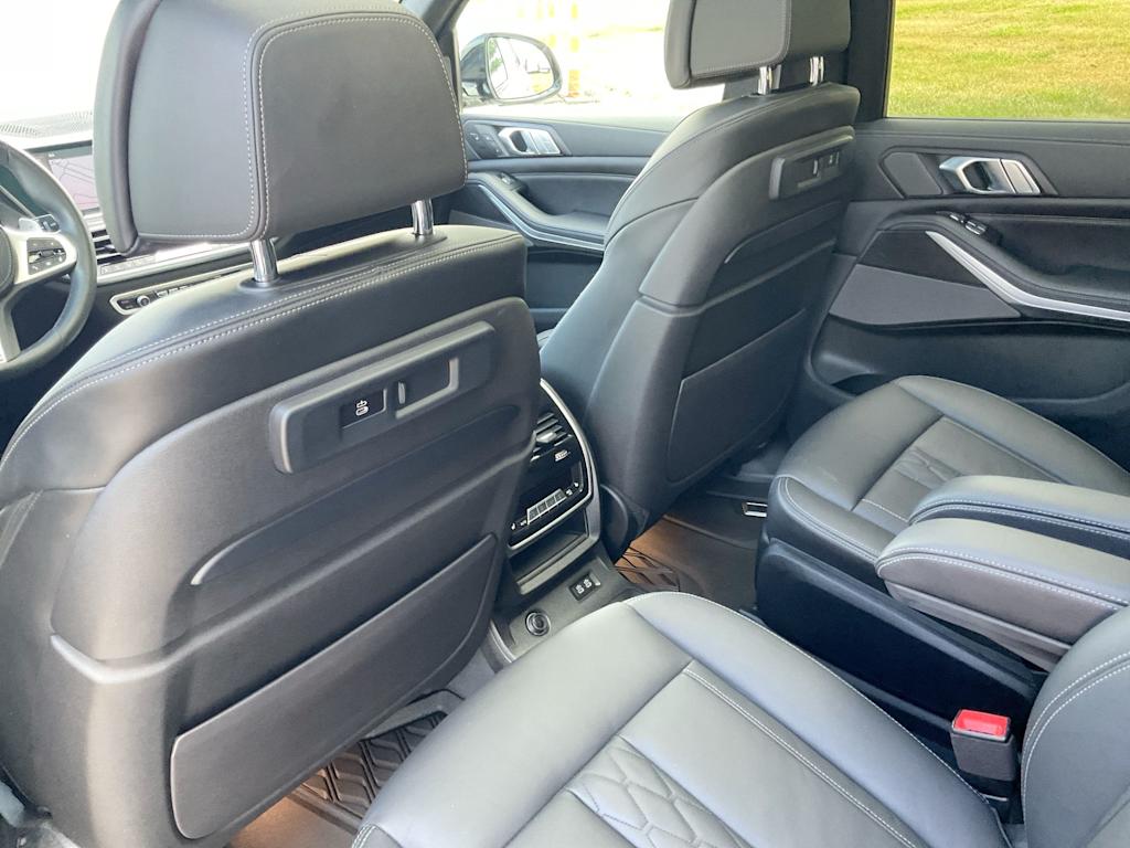 Thumbnail: 2021 BMW X7 - 13