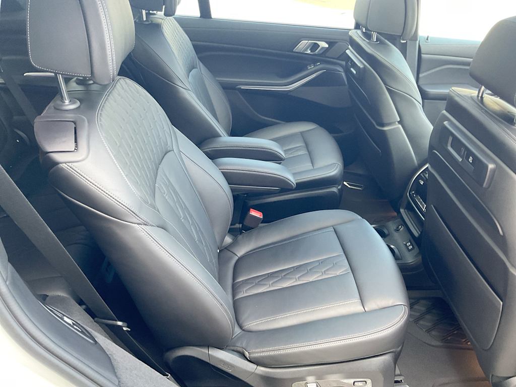 Thumbnail: 2021 BMW X7 - 29