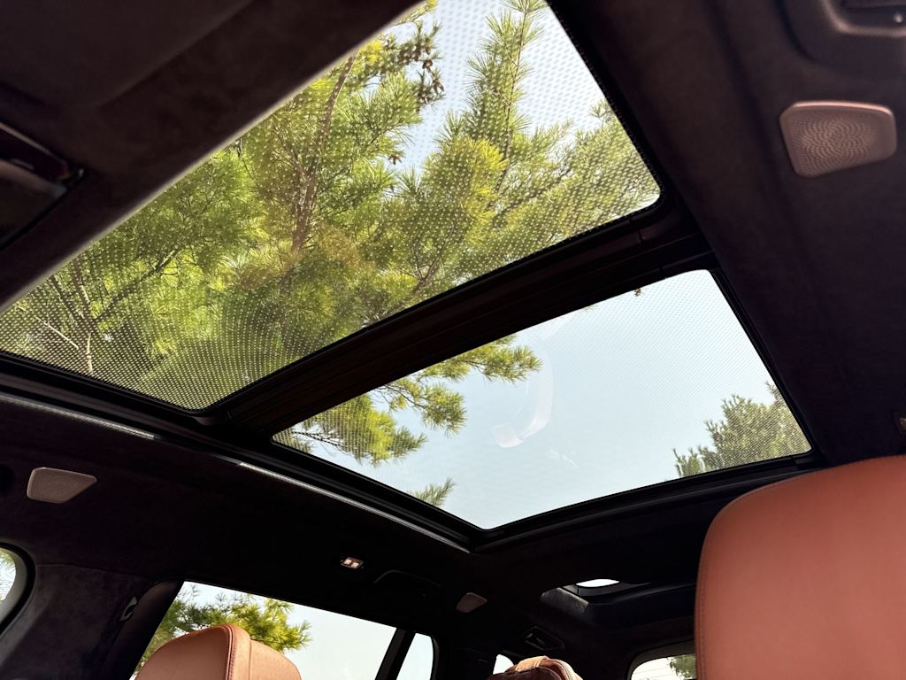 Thumbnail: 2022 BMW X7 - 28
