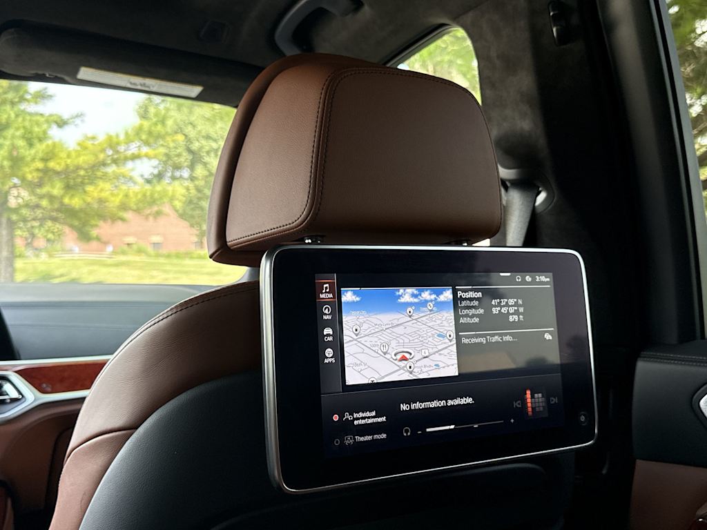 Thumbnail: 2022 BMW X7 - 43