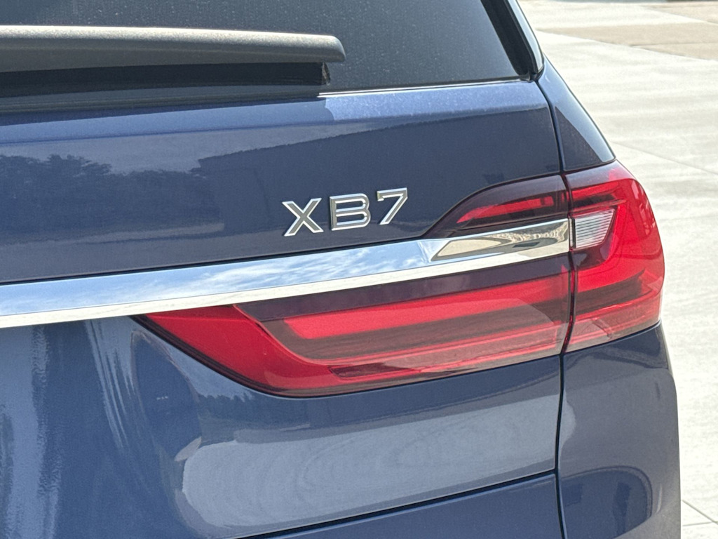 Thumbnail: 2022 BMW X7 - 26