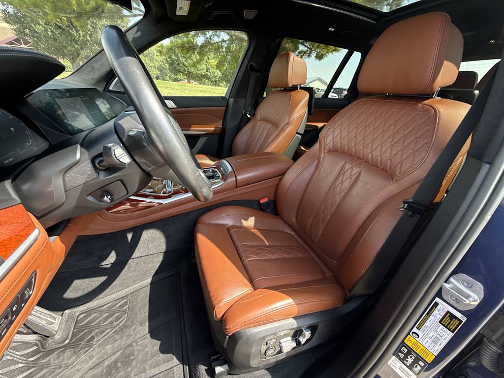 Thumbnail: 2022 BMW X7 - 12
