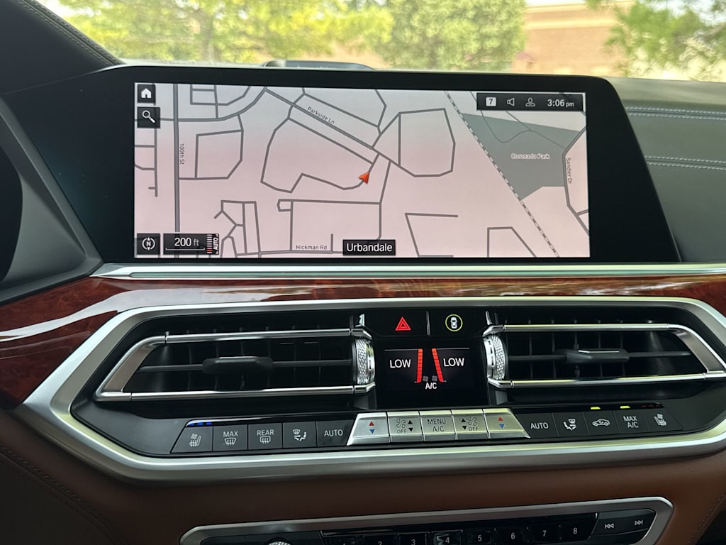 Thumbnail: 2022 BMW X7 - 15