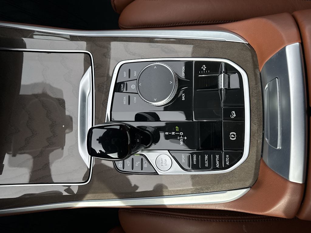 Thumbnail: 2022 BMW X5 - 16