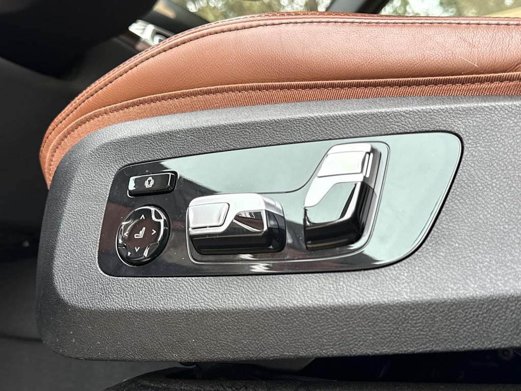 Thumbnail: 2022 BMW X5 - 27