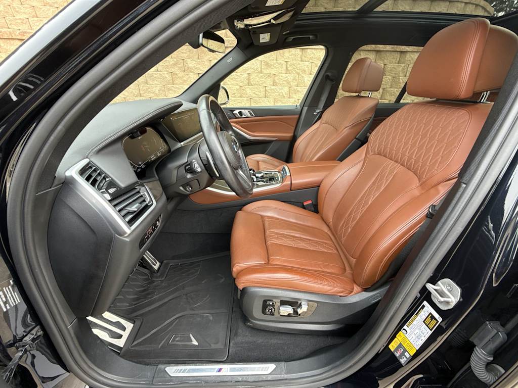 Thumbnail: 2022 BMW X5 - 11