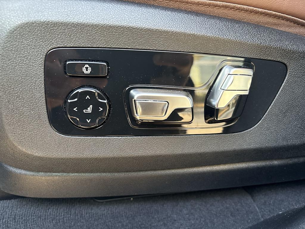 Thumbnail: 2023 BMW X5 - 32