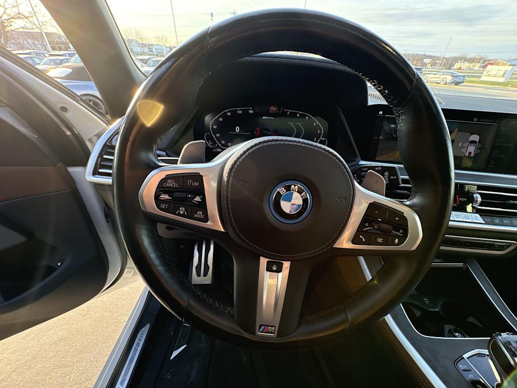 Thumbnail: 2023 BMW X5 - 13