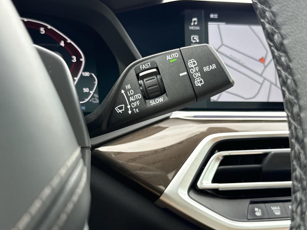 Thumbnail: 2022 BMW X5 - 15