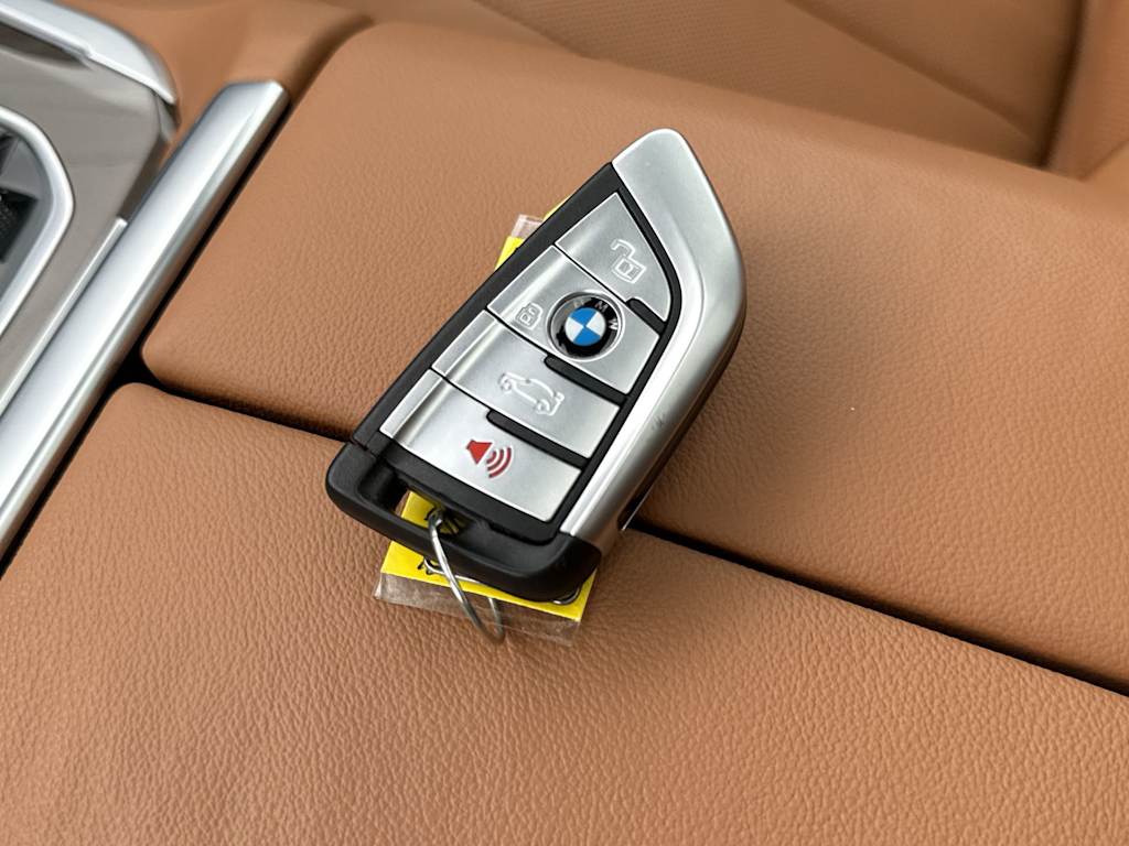 Thumbnail: 2022 BMW X5 - 18