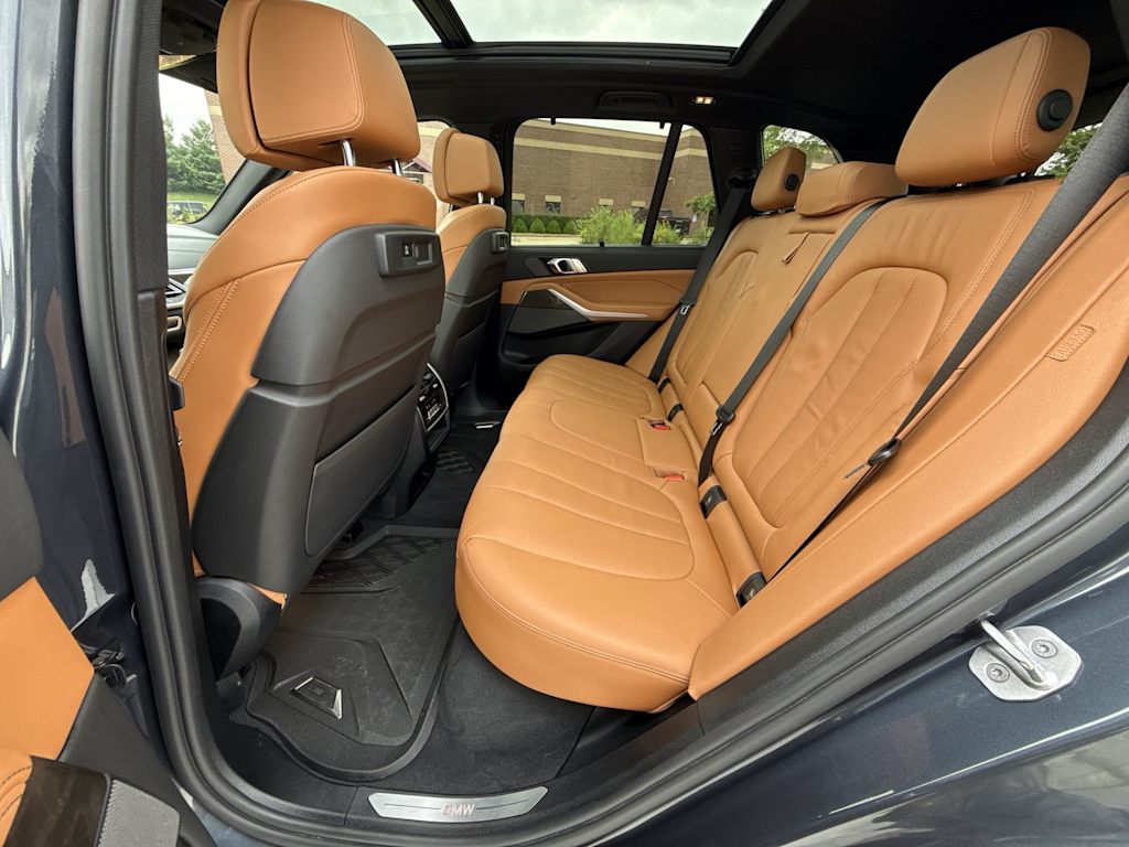 Thumbnail: 2022 BMW X5 - 28