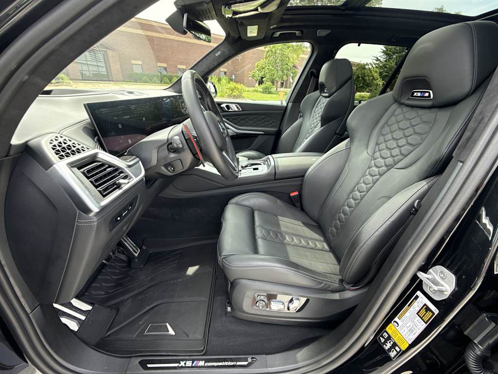 Thumbnail: 2024 BMW X5 - 10