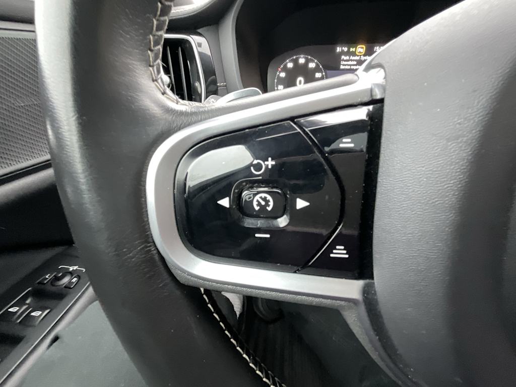 Thumbnail: 2020 Volvo S60 - 27