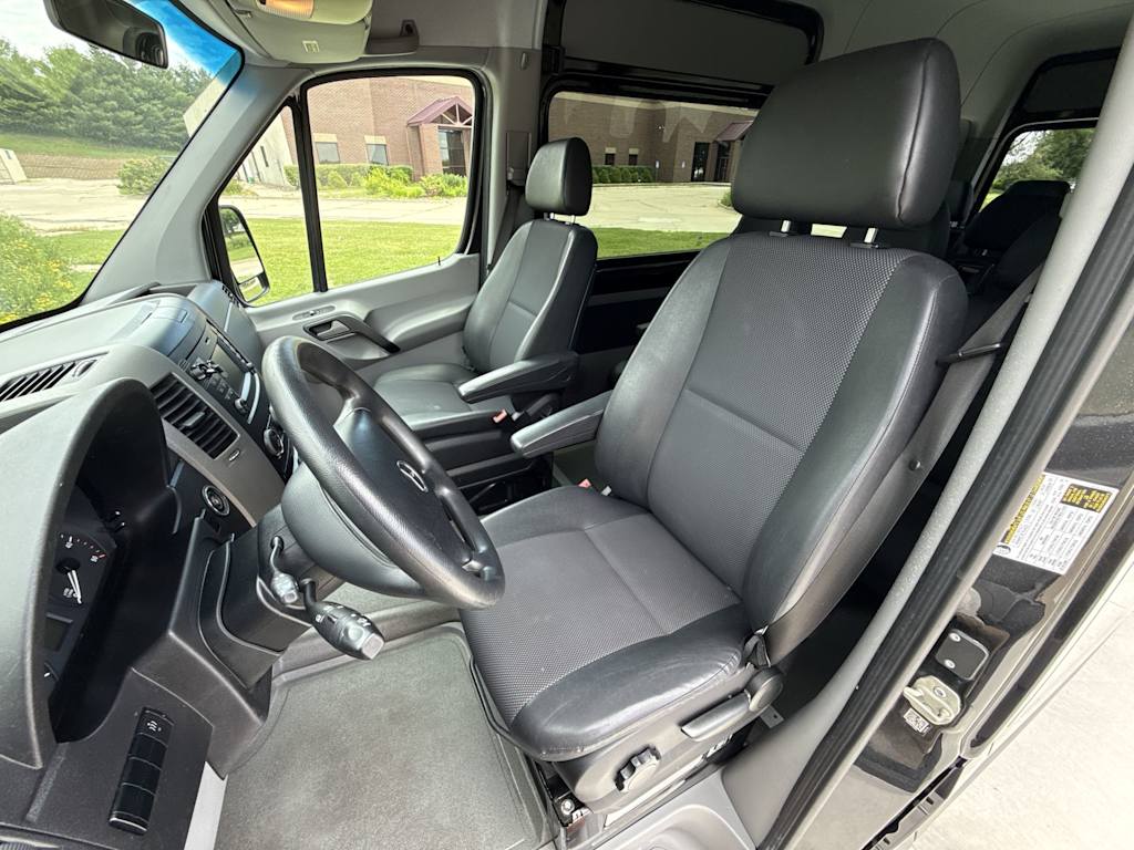Thumbnail: 2018 Mercedes-Benz Sprinter - 11