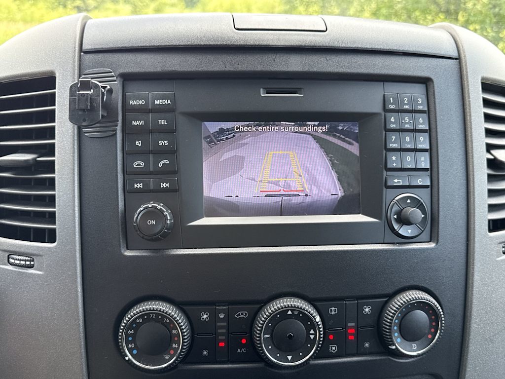 Thumbnail: 2018 Mercedes-Benz Sprinter - 34