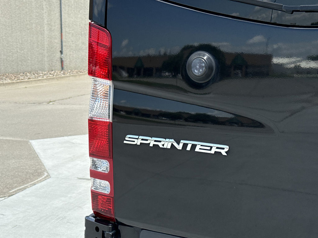 Thumbnail: 2018 Mercedes-Benz Sprinter - 25