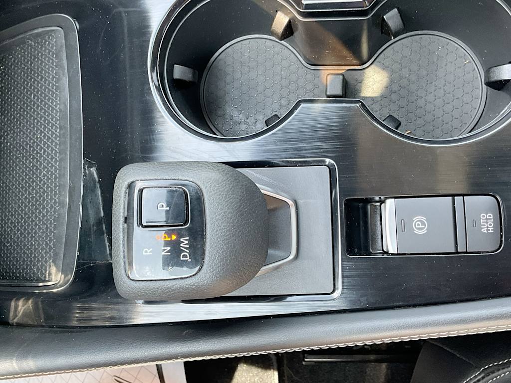 Thumbnail: 2021 Nissan Rogue - 16