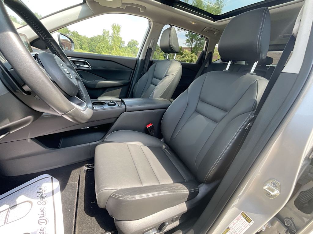 Thumbnail: 2021 Nissan Rogue - 12