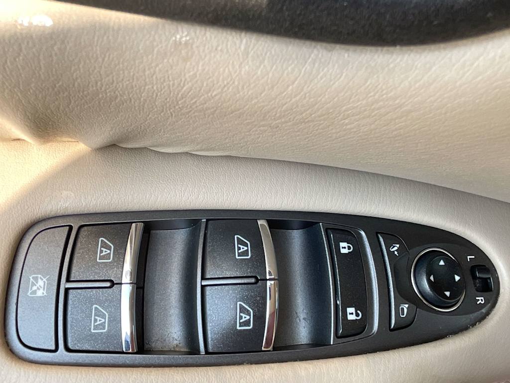 Thumbnail: 2019 Nissan Armada - 26