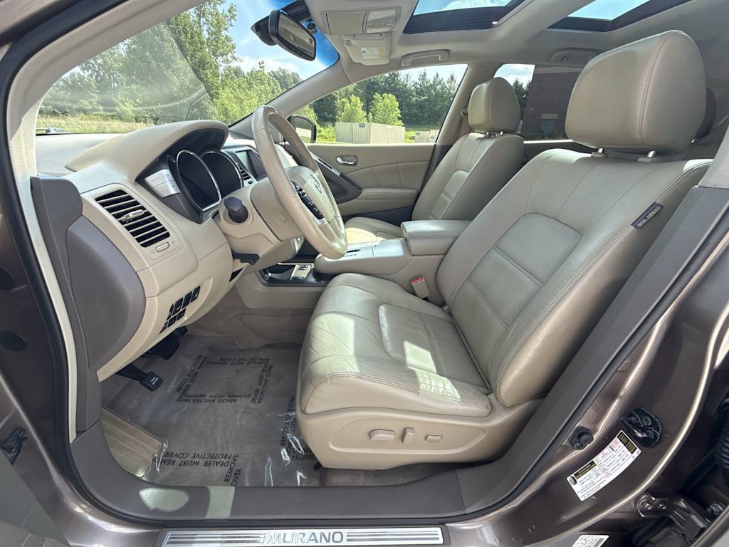 Thumbnail: 2011 Nissan Murano - 8