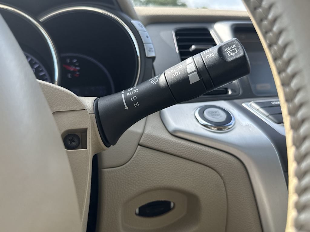 Thumbnail: 2011 Nissan Murano - 30