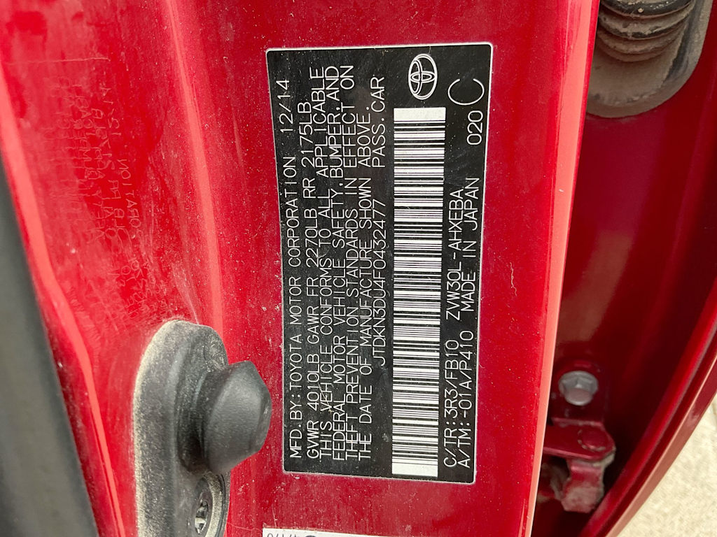 2015 Toyota Prius Three 19