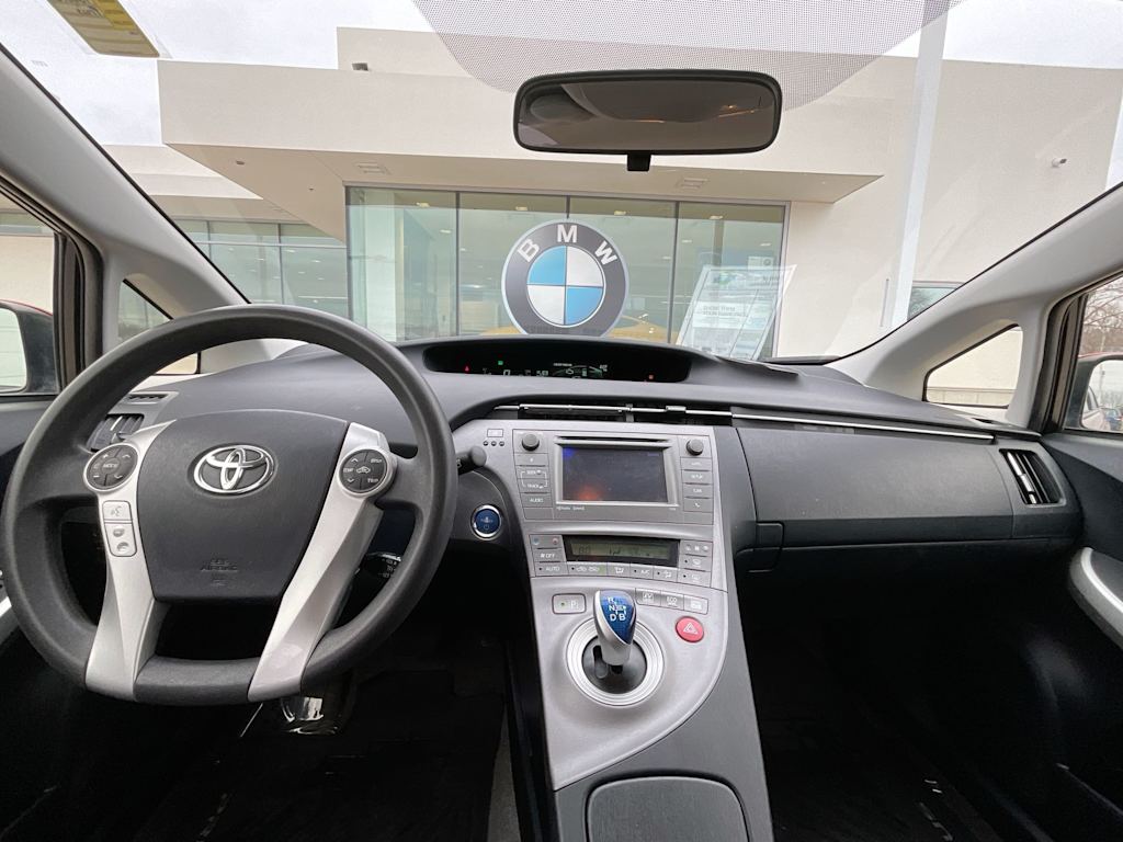 2015 Toyota Prius Three 2