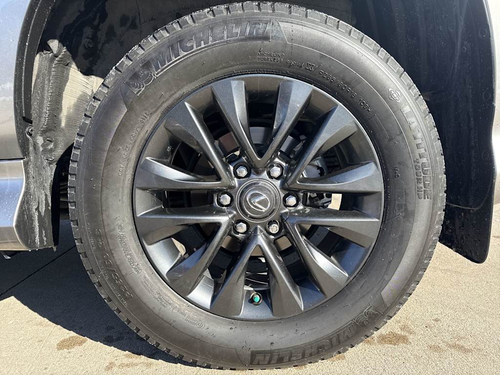 Thumbnail: 2023 Lexus GX - 8